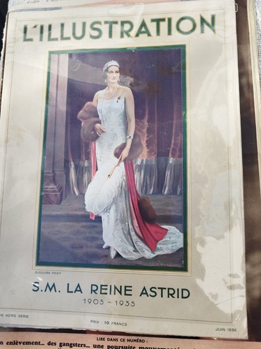 Lot documents reine astrid - reine,