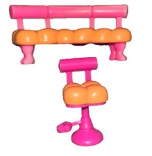 2006 Mattel Polly Pocket Furniture - Couch/Sofa J9969 Pink & Salon Chair