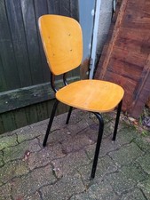 Ancienne chaise d'université