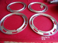 Renault et autres enjoliveurs