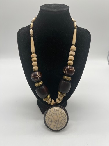 Collier vintage ethnique