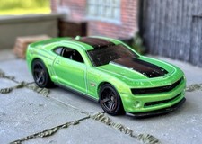 2021 Hot Wheels MUSCLE green '12 Camaro ZL1 Concept FACTORY 500 4/10 PREOWNED