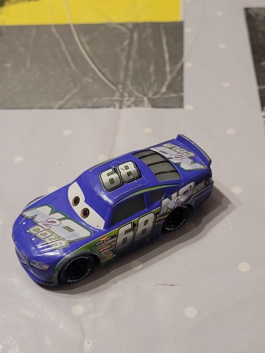 Voiture mattel disney - mattel, pixar