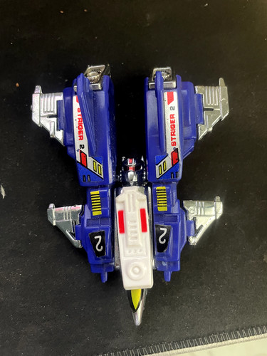 Robot transformers striger - robot,