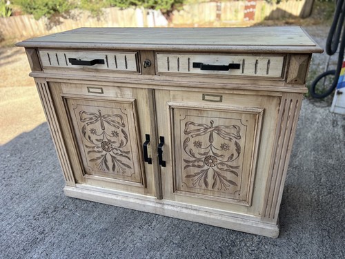 Meuble métier portes - de,