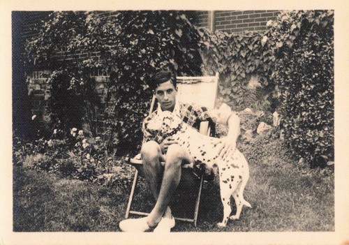 Ancienne photographie jeune - ancienne,