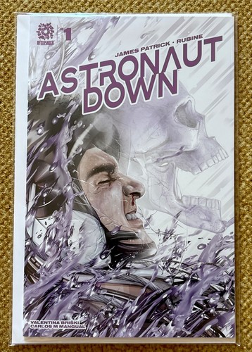 Astronaut down rubine 2022 - rubine,