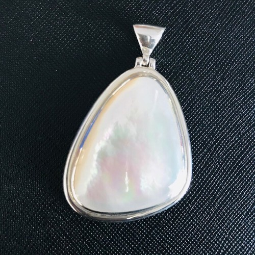 Pendentif nacre blanc - blanc,