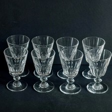 SÉRIE DE 8 VERRES À VIN