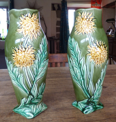Paire vase barbotine - vase, en