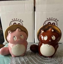 Figurine bébé raton laveur