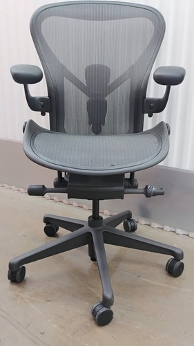 Herman miller aeron - herman, remastered