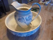 Ensemble de toilette tôle émaillé relief dégradé de bleu grande taille