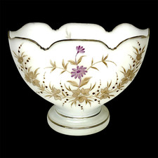 VASE ANCIEN EN OPALINE BLANCHE
