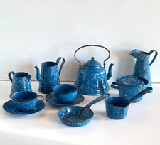 ANTIQUE TOY - ENAMELED CANVAS DINETTE - WHITE MARBLE DECOR ON BLUE BACKGROUND