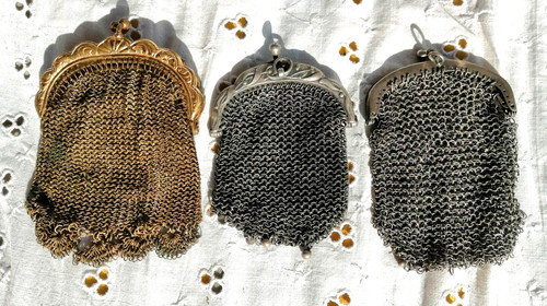 Trois anciens petits - trois,