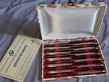 Coffret 12 couteaux à fromage