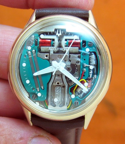 Serviced 214 accutron - serviced,