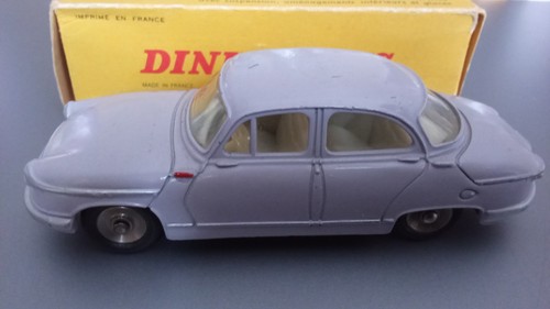 Dinky toys panhard - dinky,