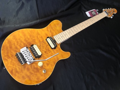 Guitare sterling musicman - by, /