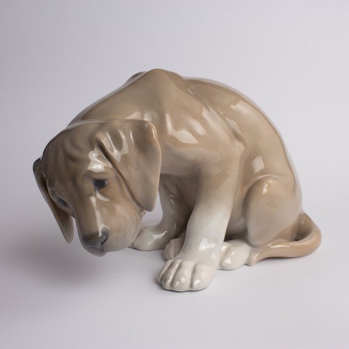 Rara statuette porcelaine - rara, en