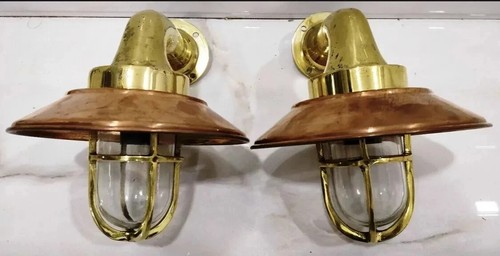 Ancienne lampe murale marine - ancienne,