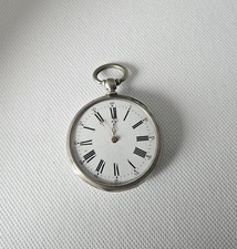 Très Ancienne Montre à