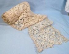 Guipure Lace Trim 4.75 Yds. Cream Color 6in. Wide Flower Design Vintage