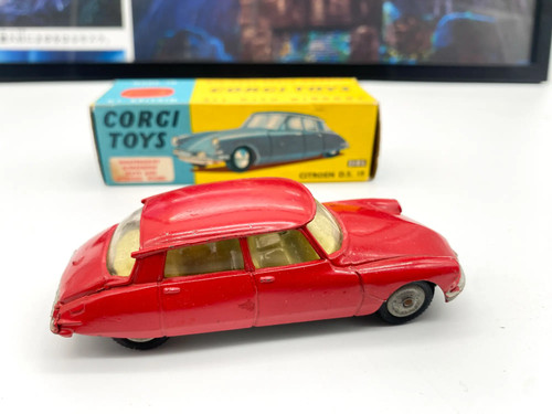 Corgi toys 210s citroën 19 - 210s,