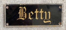Plexiglass Villa Plaque: Betty