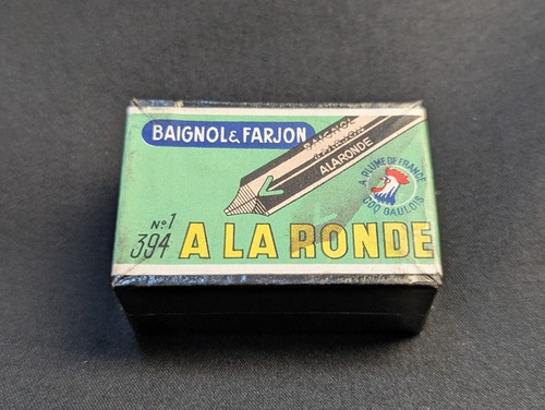 Boite neuve 144 plumes baignol - 144,