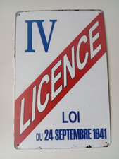 PLAQUE METAL VINTAGE LICENCE IV REEDITION