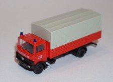 PRALINE Mercedes-Benz LP809 Pompiers HO 1/87