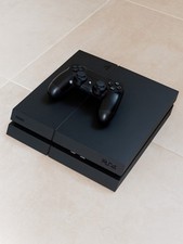 Sony PlayStation 4 1to Console