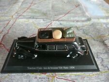 Citroen Traction 15 Six Taxi de Brousse 1954 Universal Hobbies 1/43 on base
