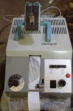 Vibrograf B100 Watch Timing Machine tries to function correctly