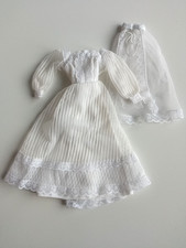 Barbie Wedding Fashions 'Lovely Bride!' Mattel #1416 vintage 1979 Superstar