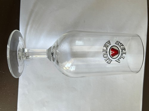Verre bière pied - pied, stella