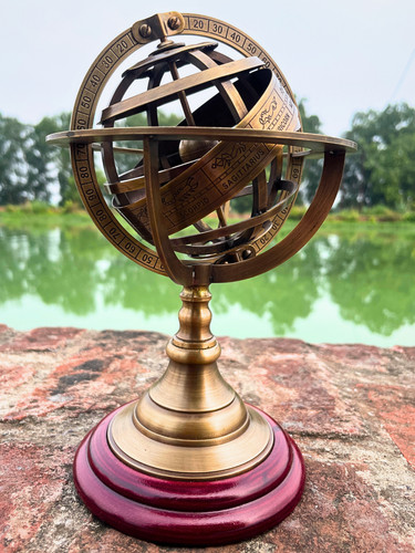 Ancien globe sphérique