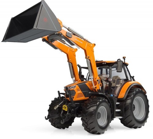 Universal hobbies tracteur - -,