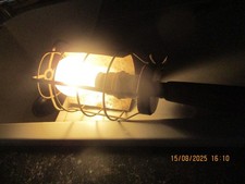 Ancienne Lampe Baladeuse de Camping Garagiste Grenier ou Bricolage