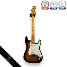 Guitare électrique Fender American Vintage 57 Stratocaster Thin Lacquer 2011