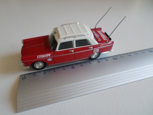 Peugeot berline modele 404 - berline,