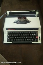 Ancienn machine a ecrire