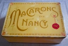 Ancienne boîte en métal