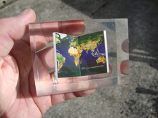 résine inclusion publicitaire magazine GEO 20 ans , presse papier