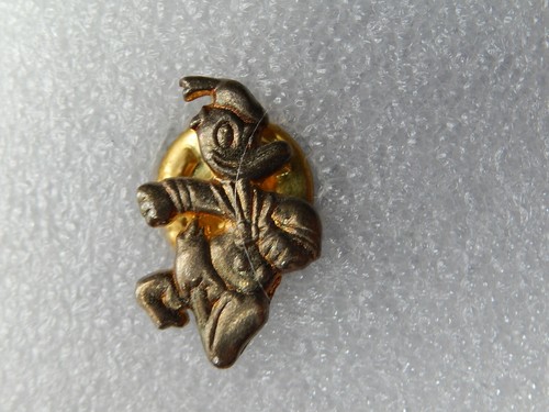 Pin disney donald - -,