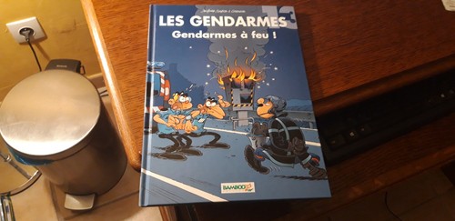 Gendarmes n 13 - gendarmes, n°