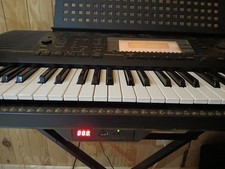 YAMAHA PSR 630