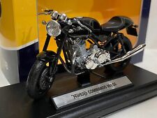 1:18 Norton Commando 961 SE Welly Legendary bikes Diecast Moto